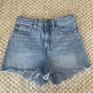 Madewell Curvy Perfect Vintage Short Size 27